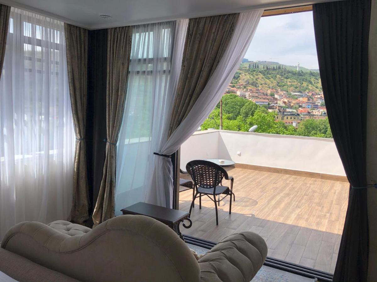 Apartment Tamarioni Тбилиси Екстериор снимка