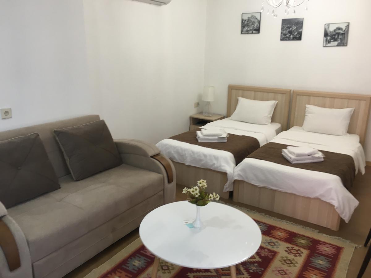 Apartment Tamarioni Тбилиси Екстериор снимка